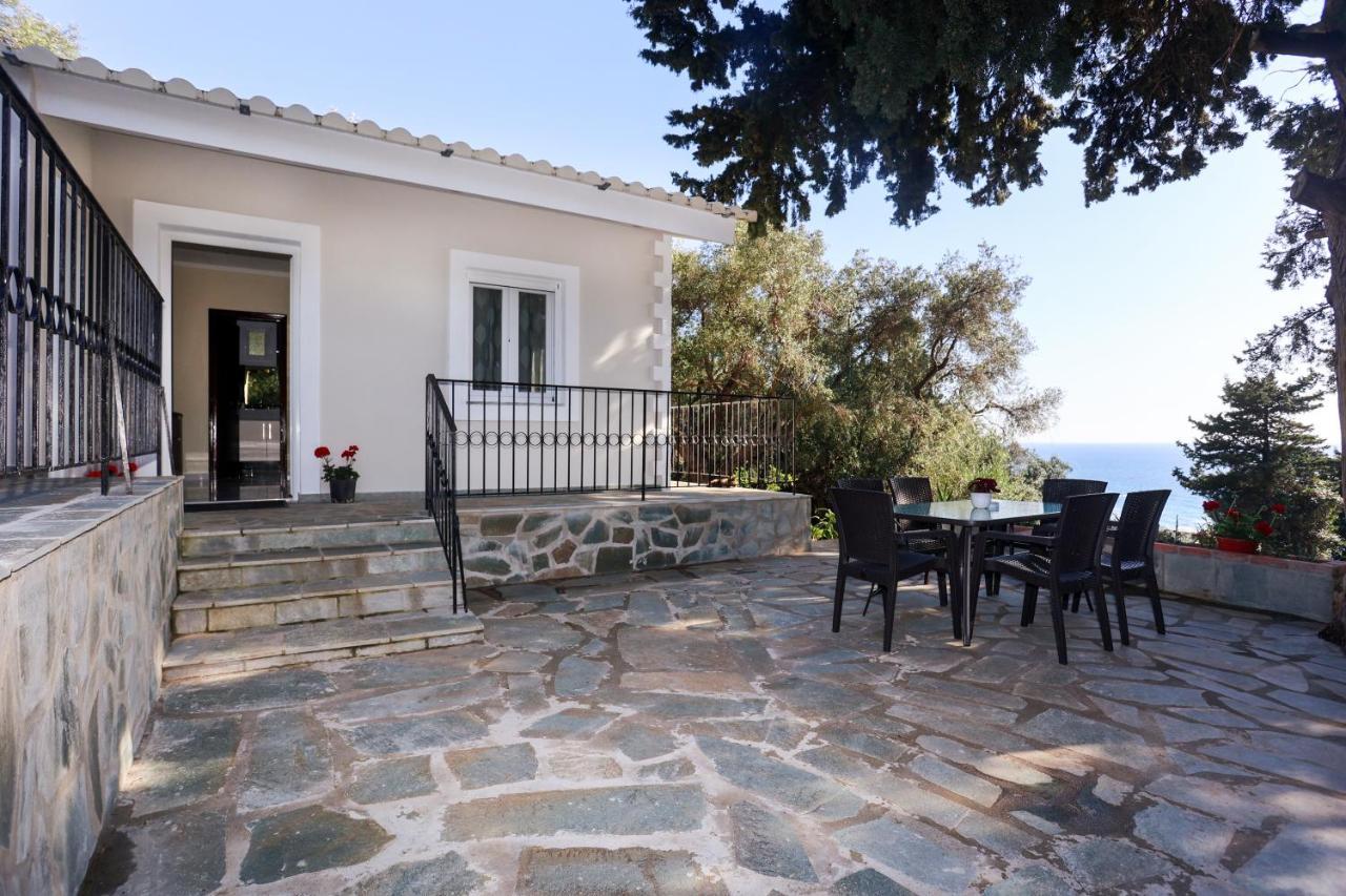 Апартаменты Amaryllis Seaview House By Guestcorfu Парамонас Экстерьер фото